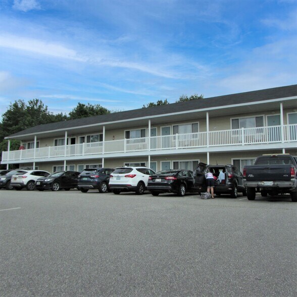 More Photos Of 876 Post Rd, Wells Hotel For Sale