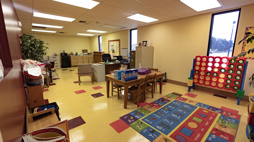 More Photos Of 8190 Pensacola Blvd, Pensacola Specialty For Sale