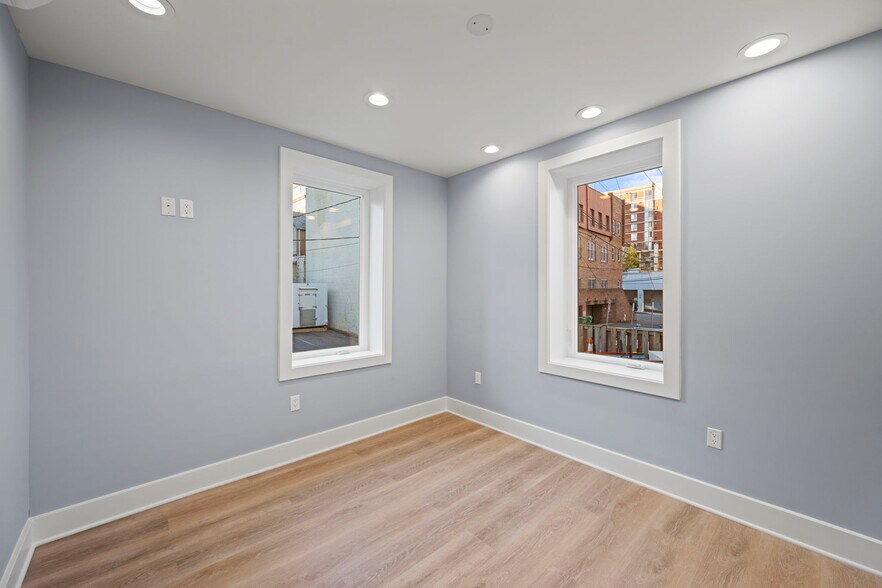 More Photos Of 4535 Avondale St, Bethesda Apartments For Sale
