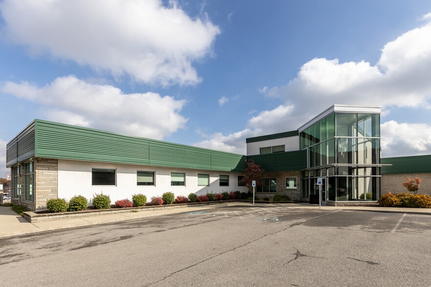 More Photos Of 3009 Washington Rd, McMurray Office For Sale