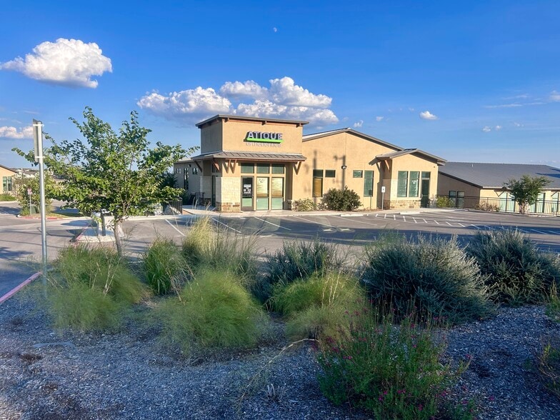 Primary Photo Of 21202 Market Rdg, San Antonio Unknown For Lease