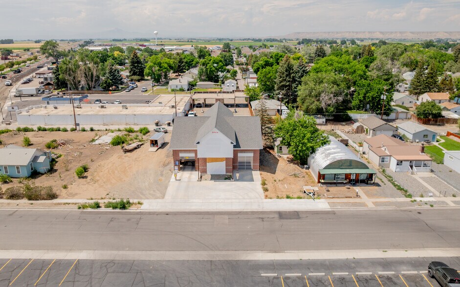 More Photos Of 286 S Douglas St, Powell Specialty For Sale