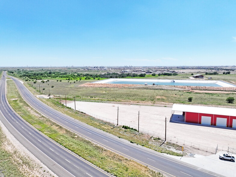 More Photos Of 930 338 loop, Odessa Warehouse For Lease