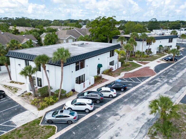 More Photos Of 12945 Seminole Blvd, Largo Unknown For Lease