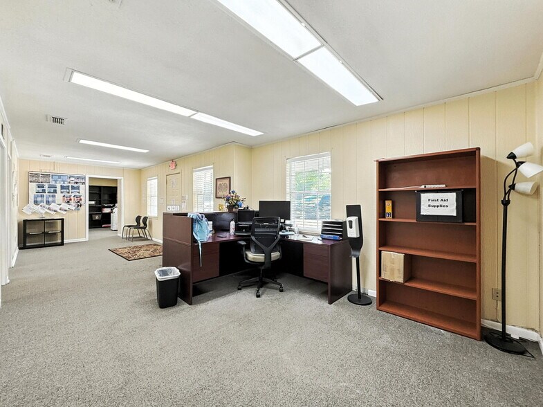 More Photos Of 1007 S Ann Blvd, Harker Heights Medical For Lease