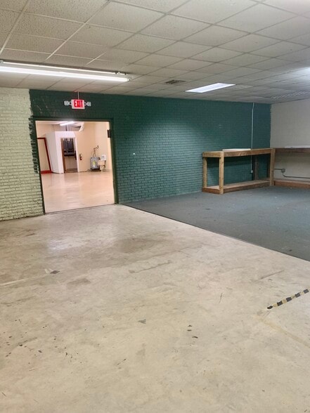 More Photos Of 1002 Walton Way, Augusta Research And Development For Sale