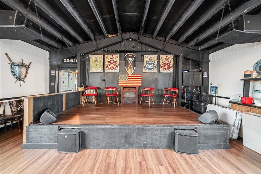 More Photos Of 2136 Lake Ariel Hwy, Lake Ariel Restaurant For Sale