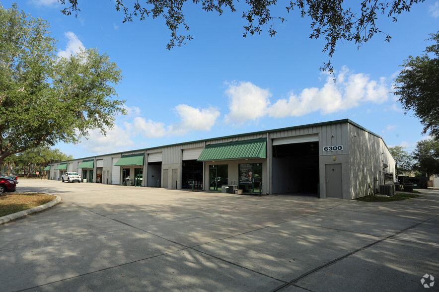 Primary Photo Of 6300 Tower Ln, Sarasota Warehouse For Lease