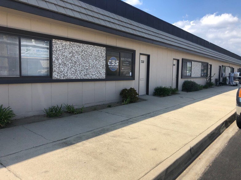 More Photos Of 727-751 N Grandview, Covina Warehouse For Lease