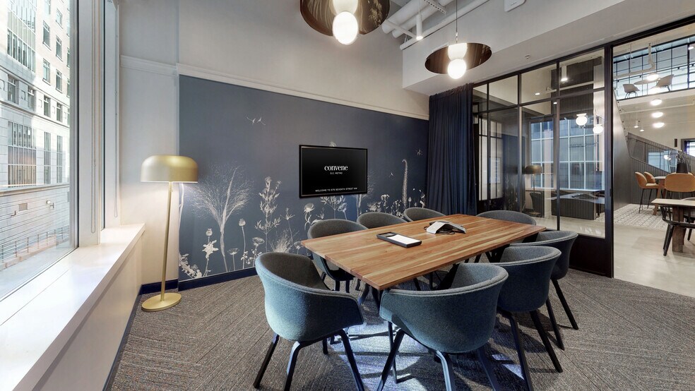 More Photos Of 575 7th St NW, Washington Office For Lease