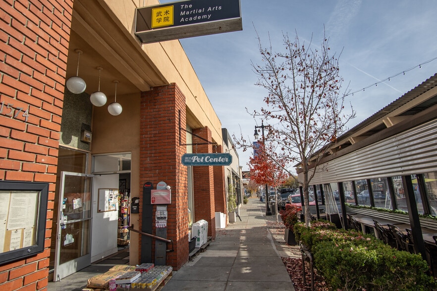 More Photos Of 100 F St, San Rafael Storefront Retail Office For Sale