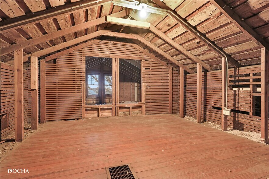More Photos Of 8725 Plattville Rd, Newark Land For Sale
