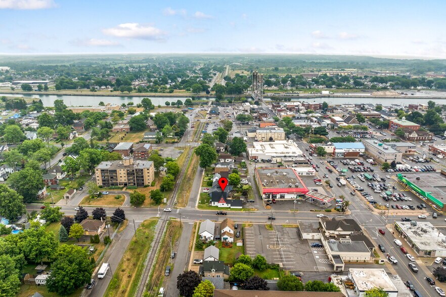 Primary Photo Of 44 Park St, Port Colborne Multifamily For Sale
