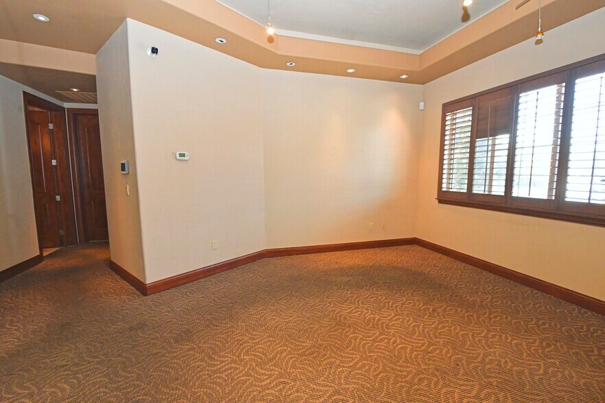 More Photos Of 2440 Vassar St, Reno Office For Lease