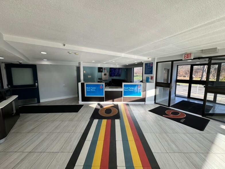 More Photos Of 6577 Baptist Way, East Syracuse Hotel For Sale