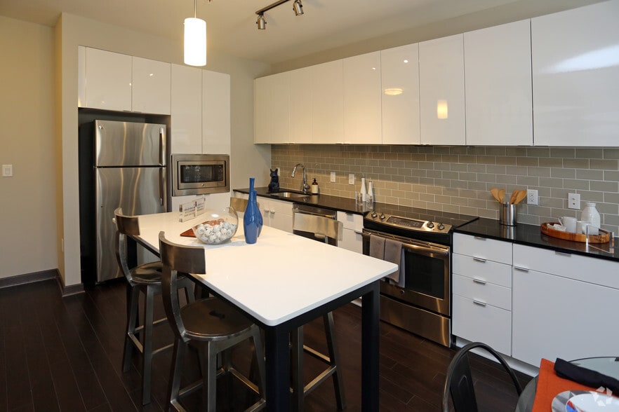 More Photos Of 1801 Chapman Ave, Rockville Apartments For Lease