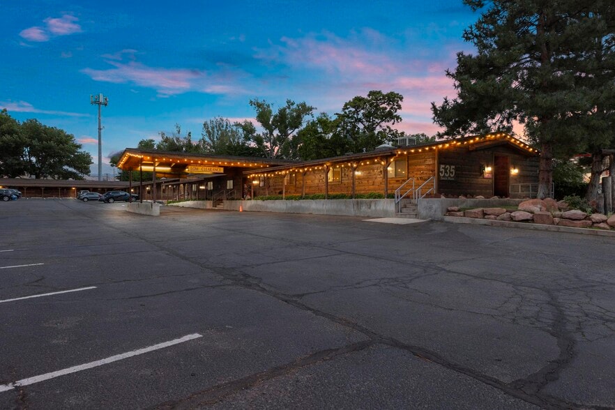 More Photos Of 535 S Main St, Moab Hotel For Sale
