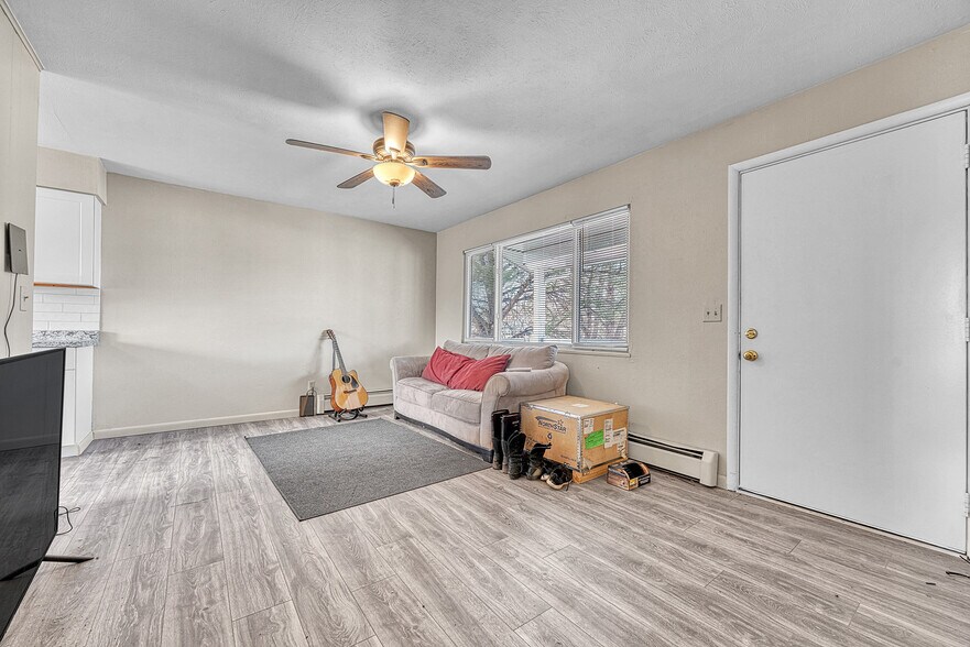 More Photos Of 490 E Elm St, Elizabeth Apartments For Sale