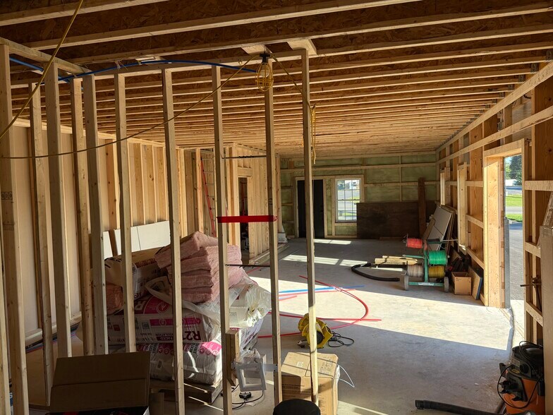 More Photos Of 1134 NY State Route 5, Elbridge Light Distribution For Lease