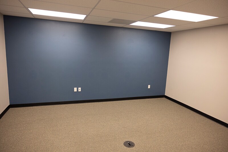 More Photos Of 717 College Ave, Santa Rosa Office For Sale