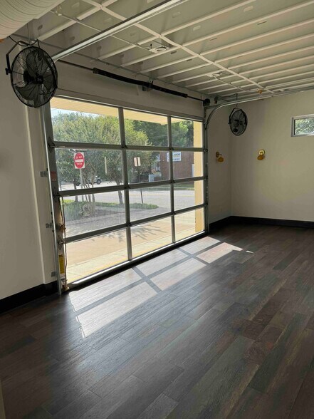 More Photos Of 1600 Princess Anne St, Fredericksburg Storefront Retail Office For Sale