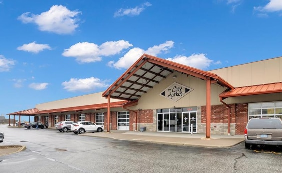 More Photos Of 1030 Walker Rd, Windsor Storefront For Lease