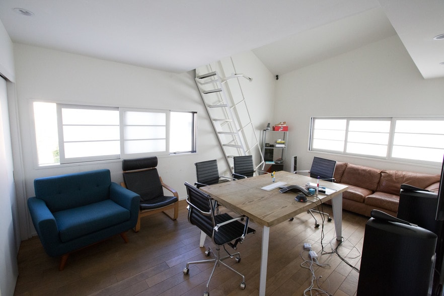 More Photos Of 2100 Abbot Kinney Blvd, Venice Office For Lease