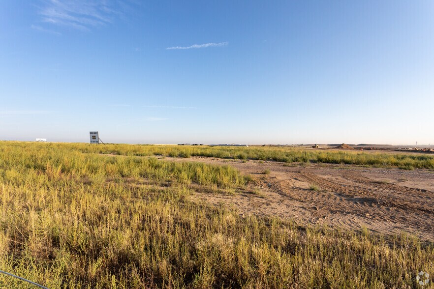 More Photos Of SEC E 64th Ave & E-470, Aurora Distribution For Sale