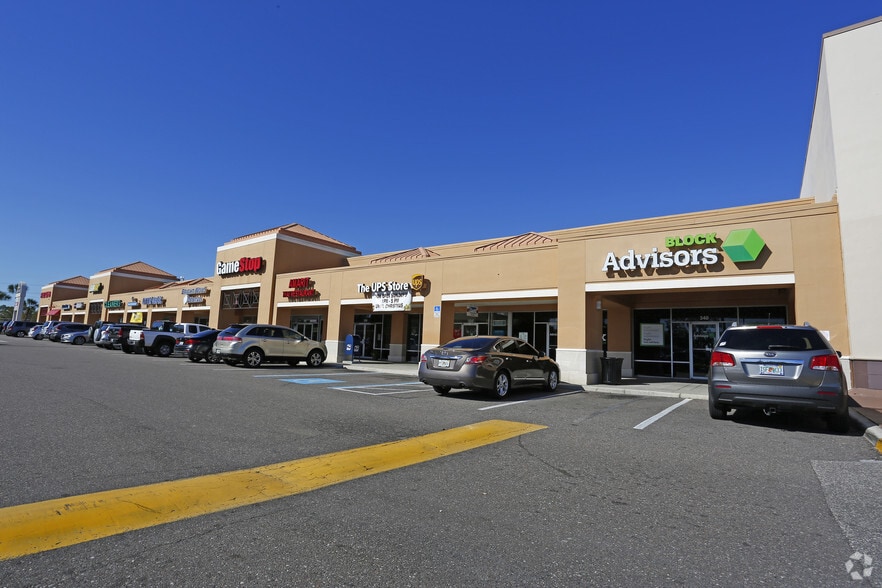 More Photos Of 300-900 E Lake Rd, Palm Harbor Unknown For Lease