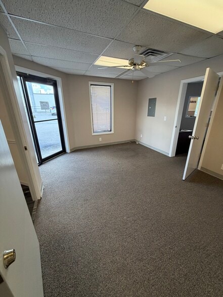 More Photos Of 725 S Church St, Murfreesboro Medical For Sale