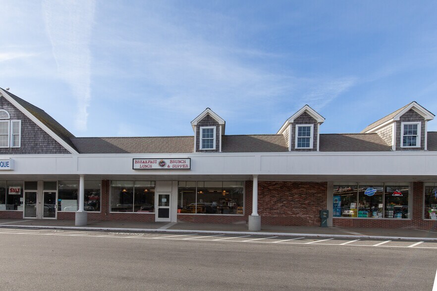 More Photos Of 1068-1078 Route 28, South Yarmouth Freestanding For Lease