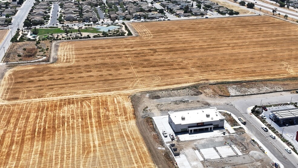 More Photos Of Walnut Ave, And 3rd Street, Greenfield Land For Sale