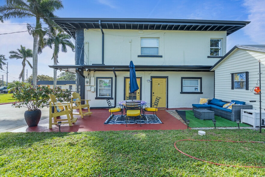 More Photos Of 5690 S Us Highway 1, Grant Hotel For Sale