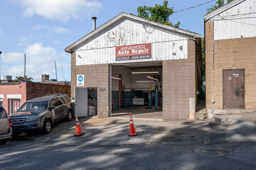 More Photos Of 12 Carlton St, Lowell Auto Repair For Sale
