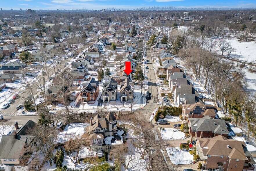 More Photos Of 132-50 41st Ave, Flushing Apartments For Sale