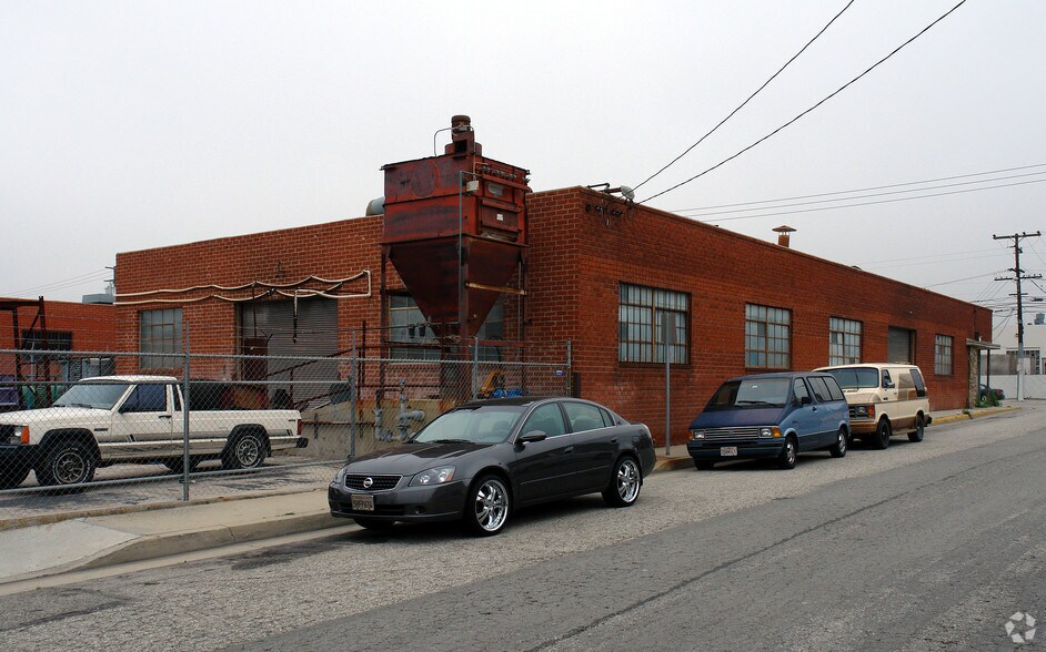 More Photos Of 1522 W 135th St, Gardena Manufacturing For Sale