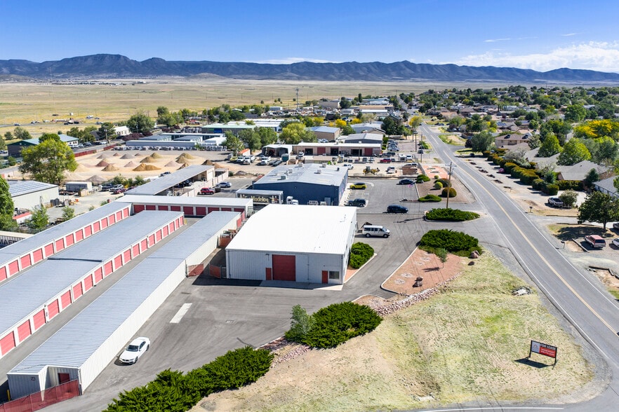 More Photos Of 5971 N Fulton Dr, Prescott Valley Warehouse For Lease