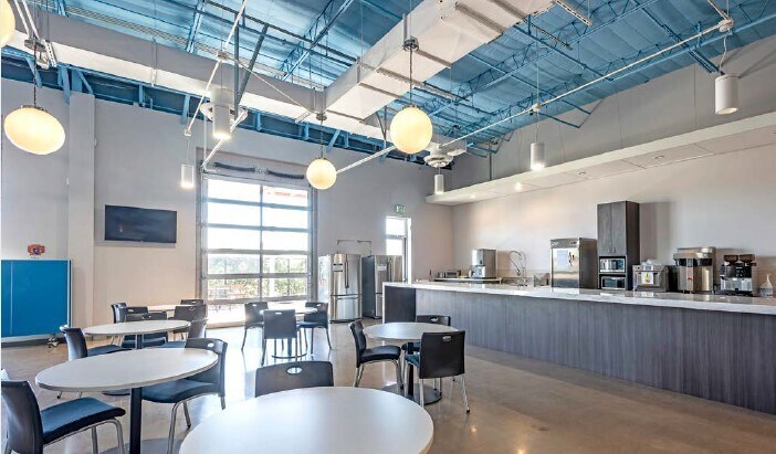 More Photos Of 615 S River Dr, Tempe Office For Lease