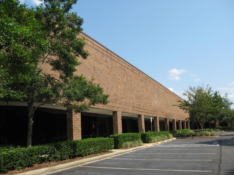 More Photos Of 10475 Fortune Pky, Jacksonville Unknown For Lease