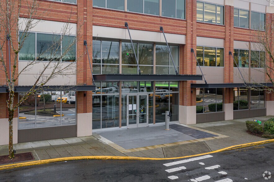 More Photos Of 16495 NE 74th St, Redmond Unknown For Lease