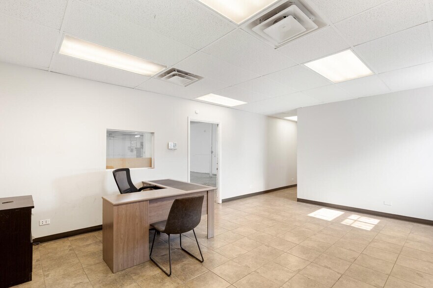 More Photos Of 781-785 Vallejo St, Denver Warehouse For Lease