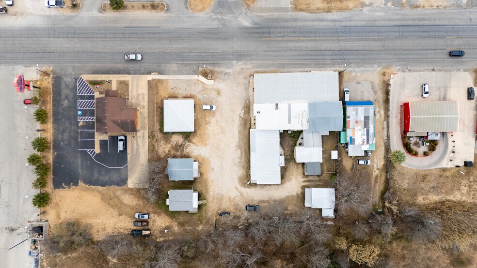 More Photos Of 1911 State Hwy 132, Natalia Multifamily For Sale