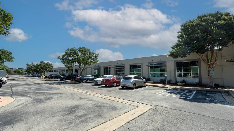 More Photos Of 12708 Riata Vista Cir, Austin Office For Lease
