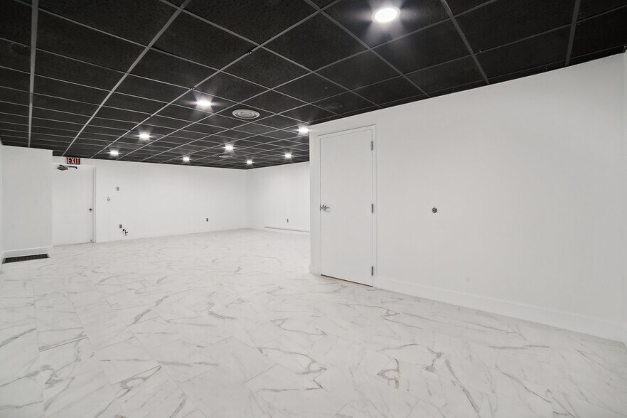 More Photos Of 616 Midland Ave, Midland Office Residential For Sale