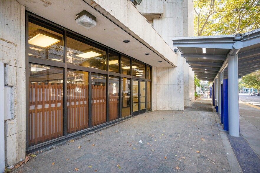 More Photos Of 700 L St, Sacramento Office For Sale