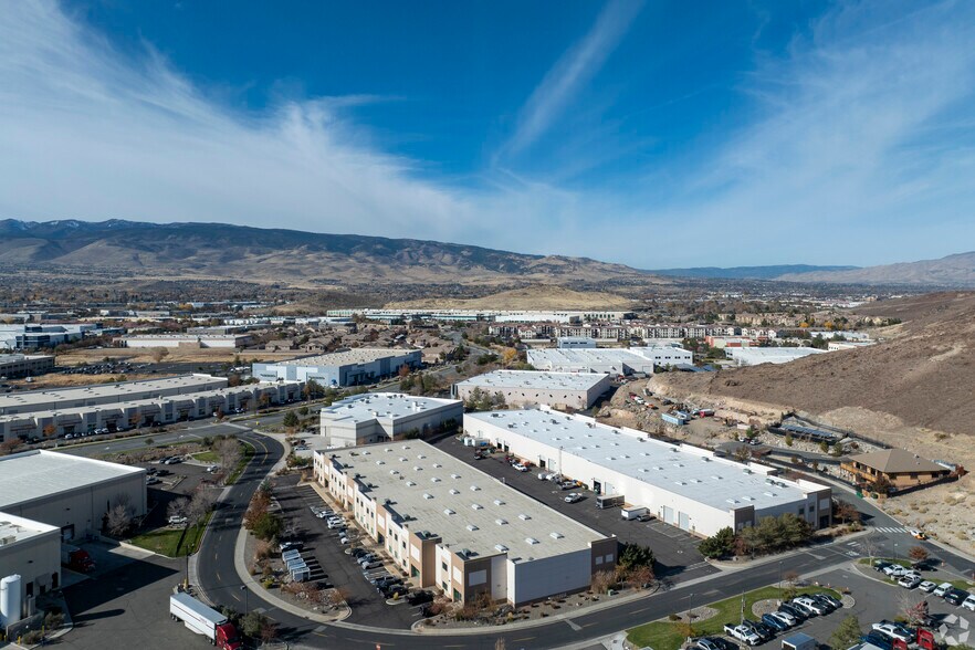 More Photos Of 8995 Terabyte Dr, Reno Warehouse For Lease