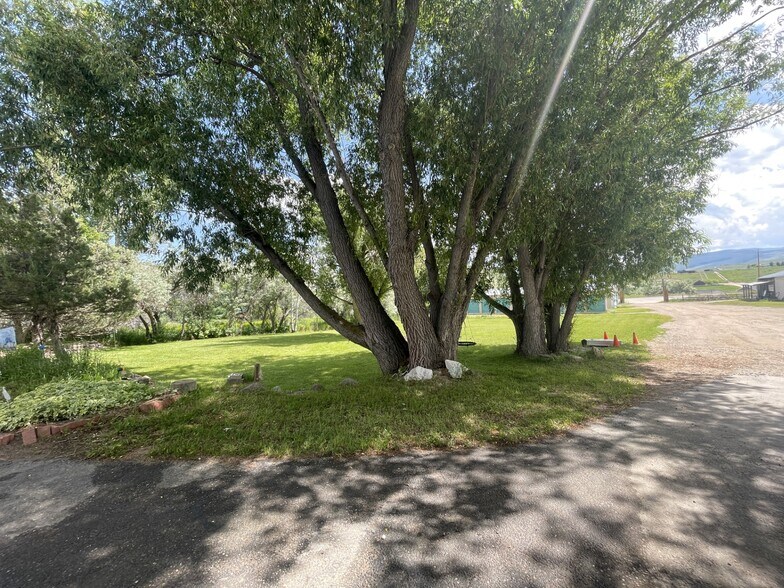 More Photos Of 1730 US Highway 287, Lander Self Storage For Sale