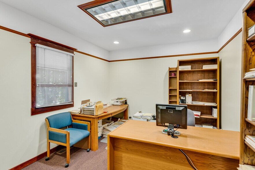 More Photos Of 1633 University Ave, Berkeley Office For Lease