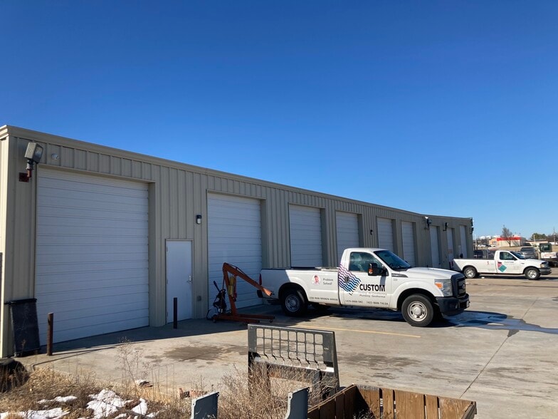 More Photos Of 901-905 S 9th St, Broken Arrow Unknown For Lease