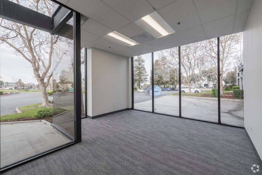 More Photos Of 200-230 Railroad Ave, Milpitas Unknown For Lease